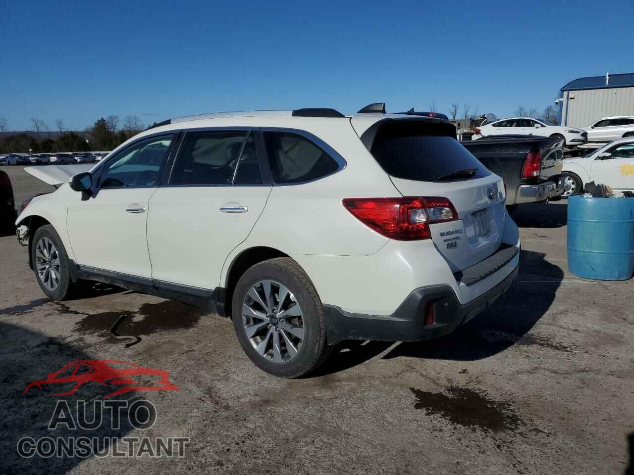 SUBARU OUTBACK 2018 - 4S4BSETC7J3396607