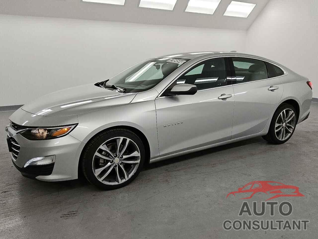 CHEVROLET MALIBU 2022 - 1G1ZD5ST6NF117157