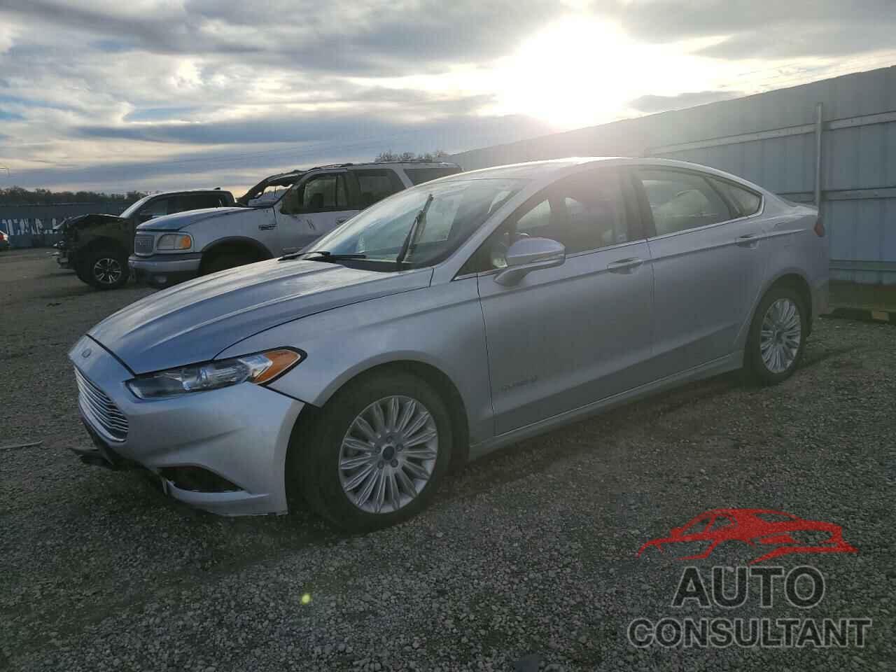 FORD FUSION 2014 - 3FA6P0LU4ER270270