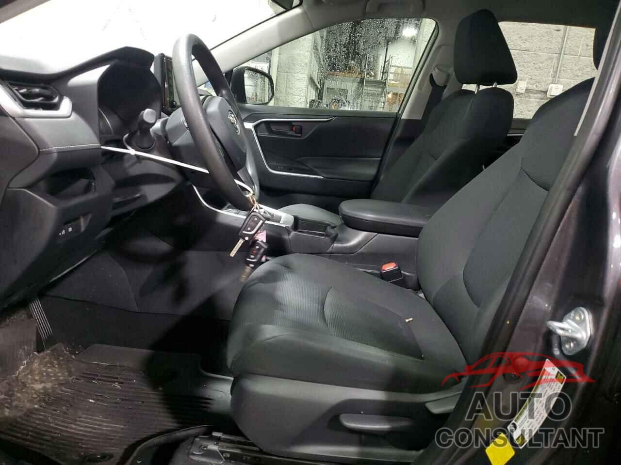 TOYOTA RAV4 2021 - 2T3H1RFV3MC155233