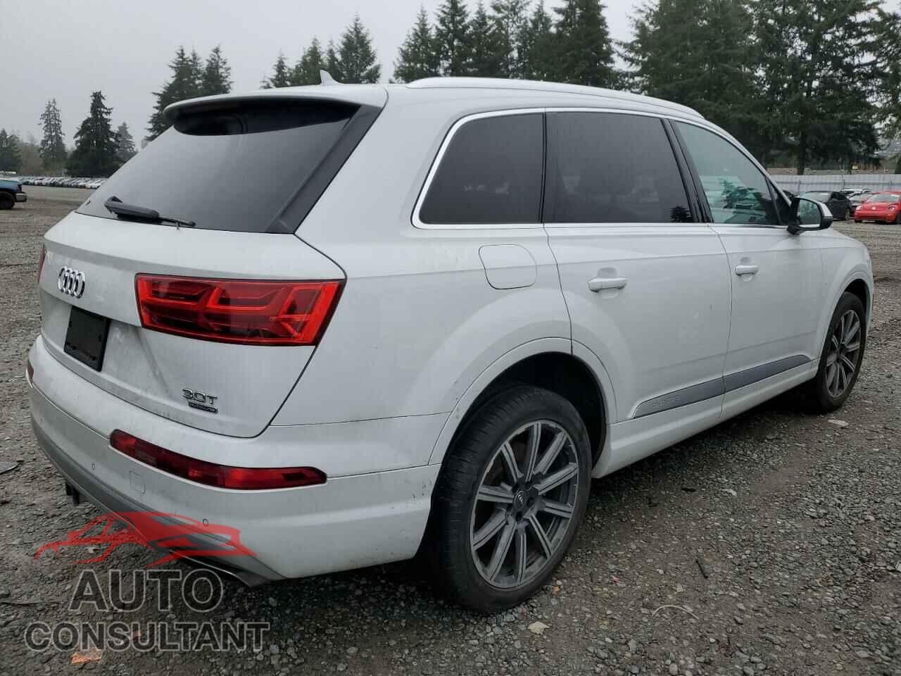 AUDI Q7 2017 - WA1LAAF70HD016105