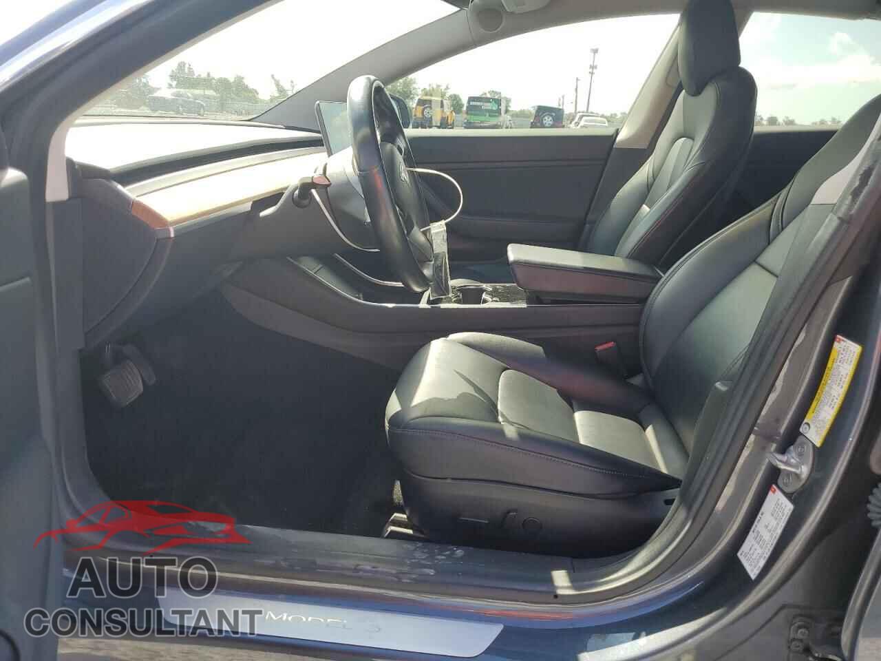TESLA MODEL 3 2018 - 5YJ3E1EA8JF046412
