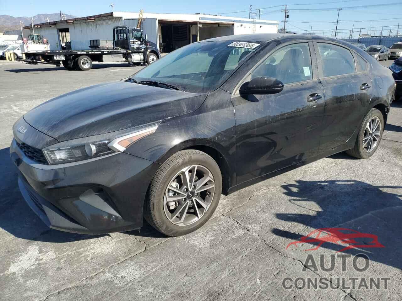 KIA FORTE 2023 - 3KPF24AD0PE529138