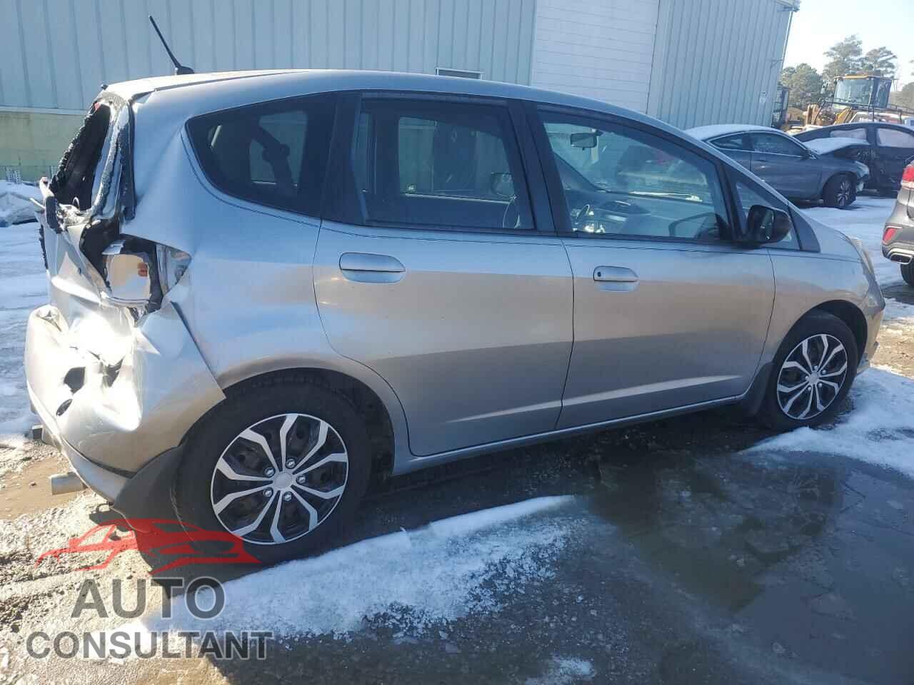 HONDA FIT 2010 - JHMGE8H25AC023048
