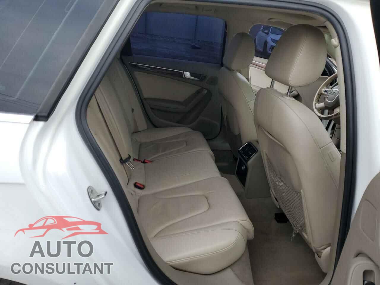 AUDI A4 2011 - WAUWFAFL6BA044417