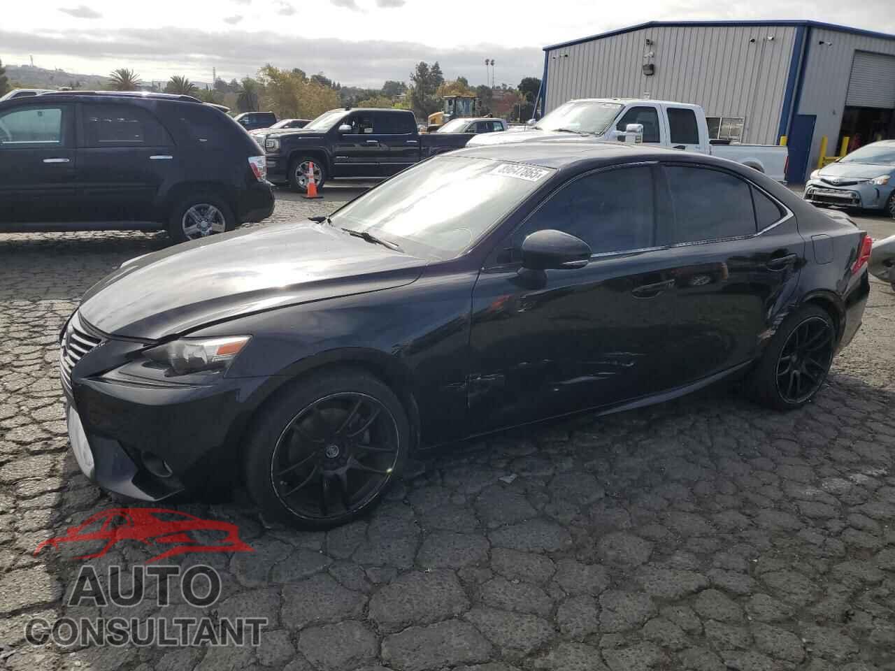 LEXUS IS 2014 - JTHBF1D27E5019078