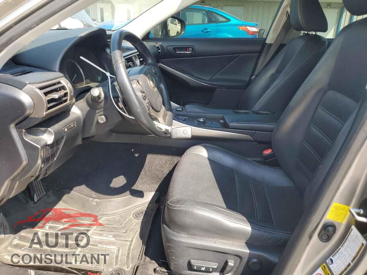 LEXUS IS 2015 - JTHCF1D23F5016264