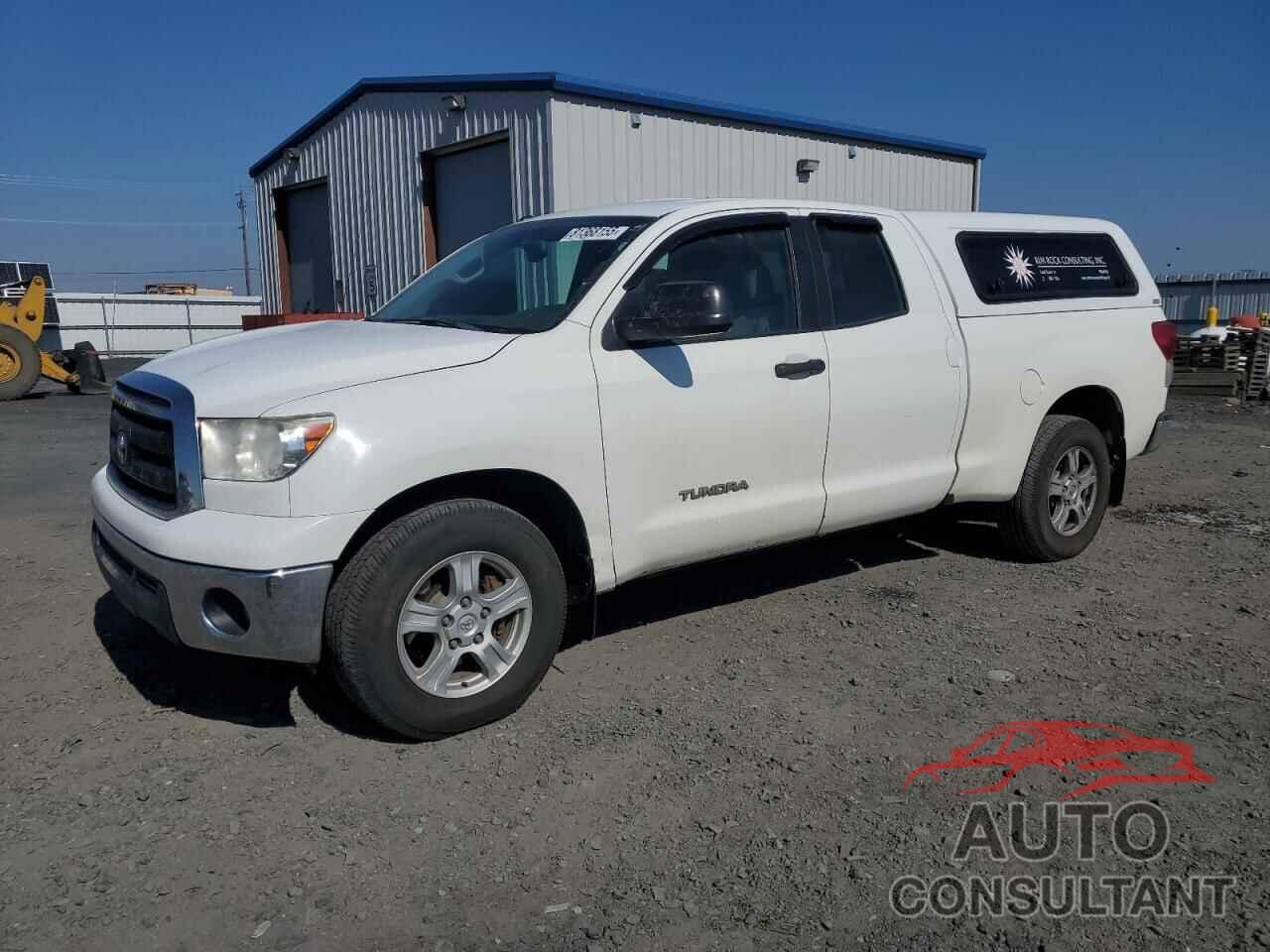TOYOTA TUNDRA 2011 - 5TFUM5F1XBX018664