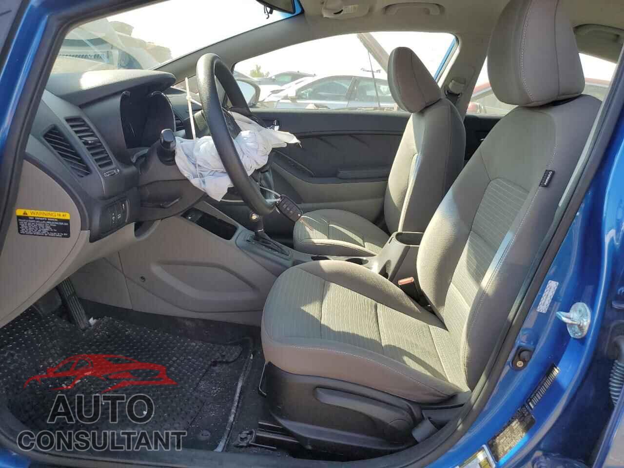 KIA FORTE 2014 - KNAFX4A68E5102802