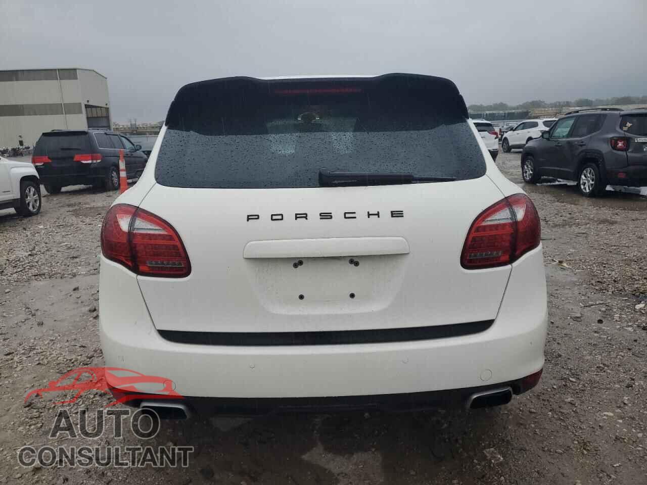 PORSCHE CAYENNE 2012 - WP1AA2A24CLA03739