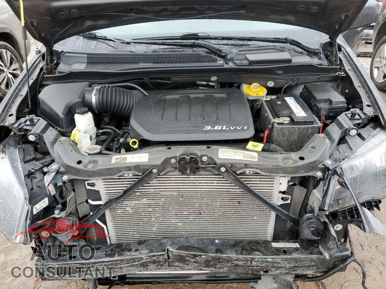DODGE CARAVAN 2015 - 2C4RDGCG9FR509452