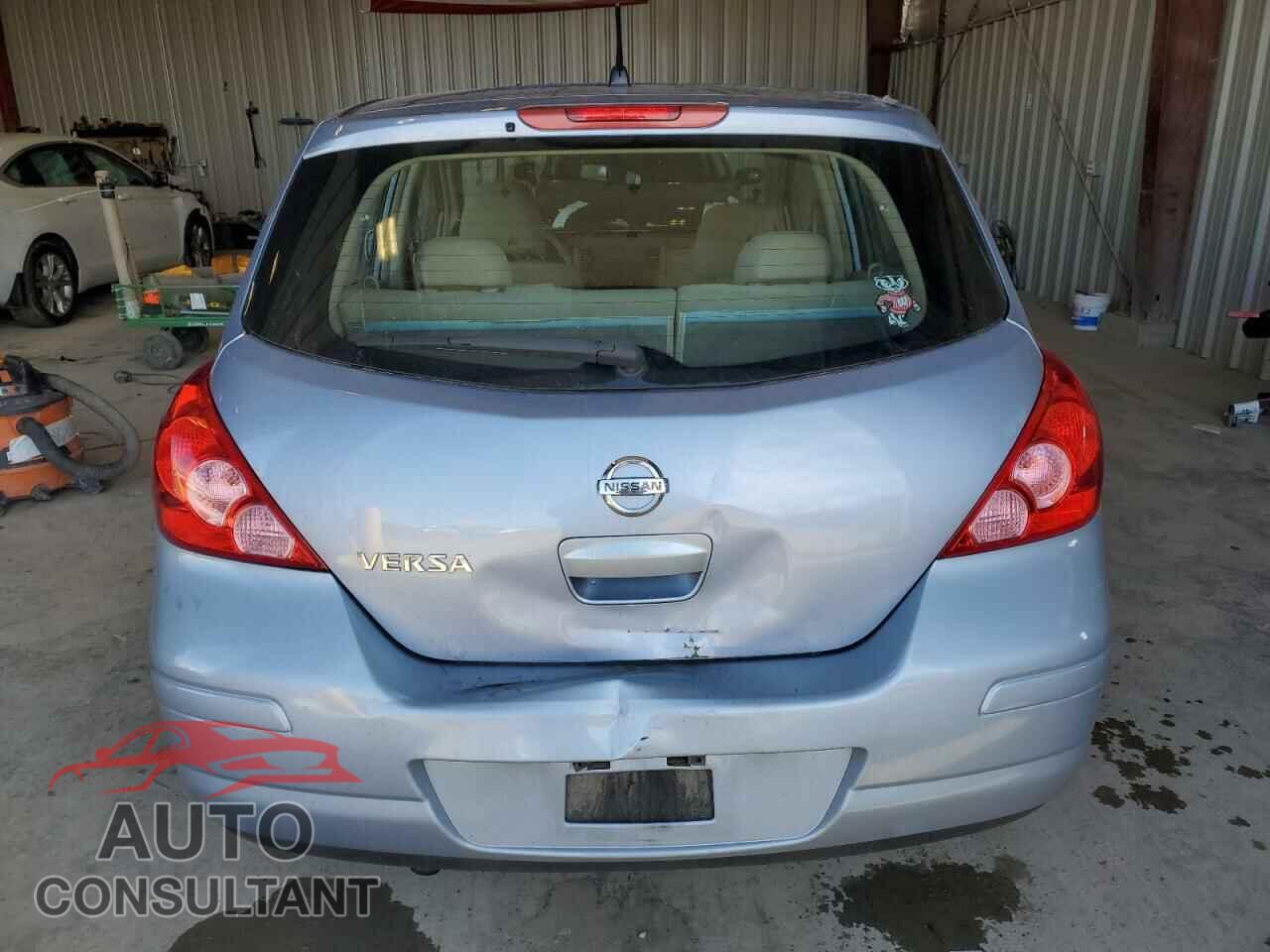 NISSAN VERSA 2010 - 3N1BC1CP2AL424902