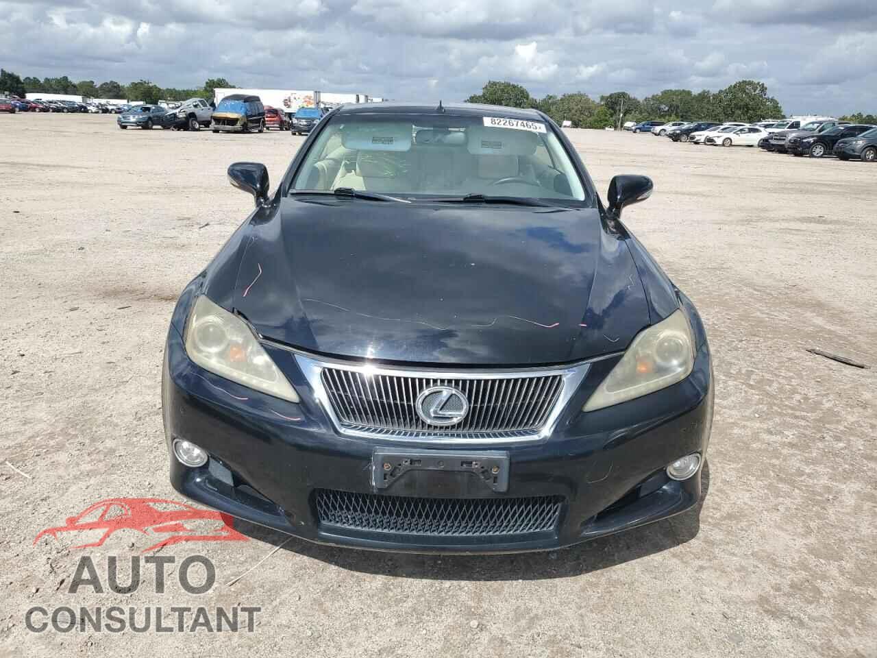 LEXUS IS 2014 - JTHFE2C21E2510260