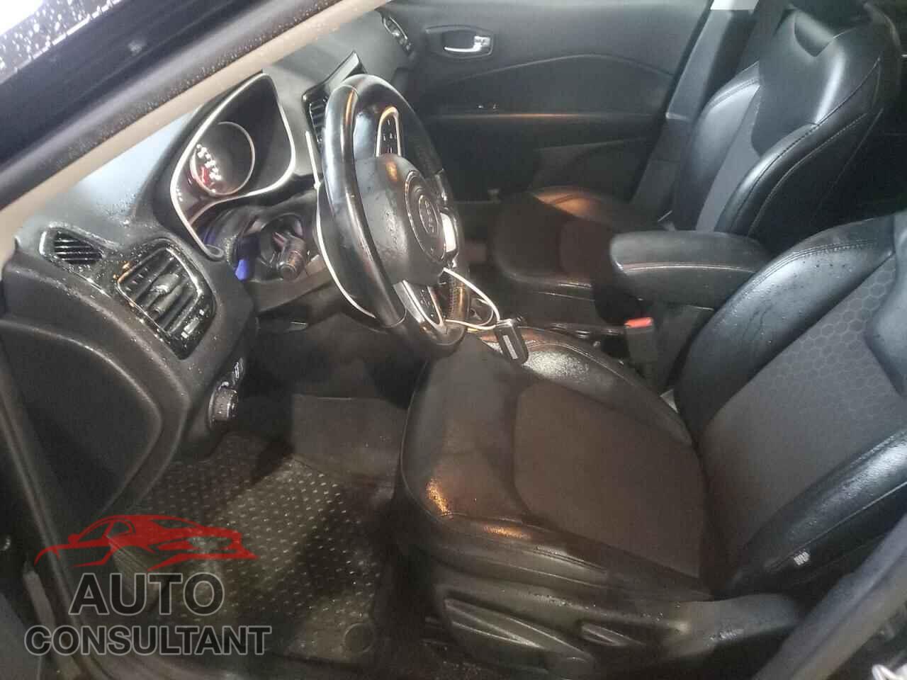 JEEP COMPASS 2020 - 3C4NJDBB1LT139831