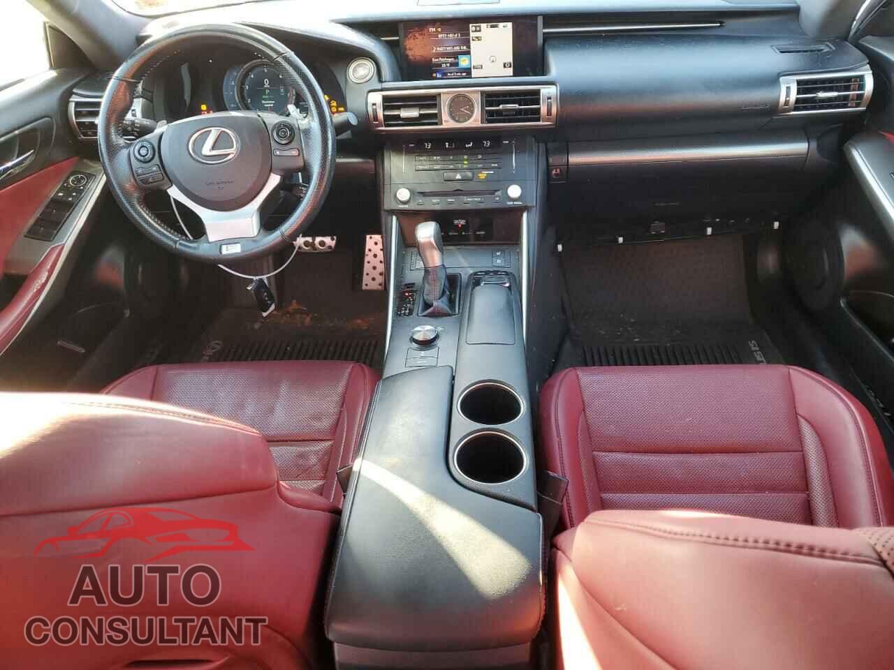 LEXUS IS 2015 - JTHBE1D28F5015772