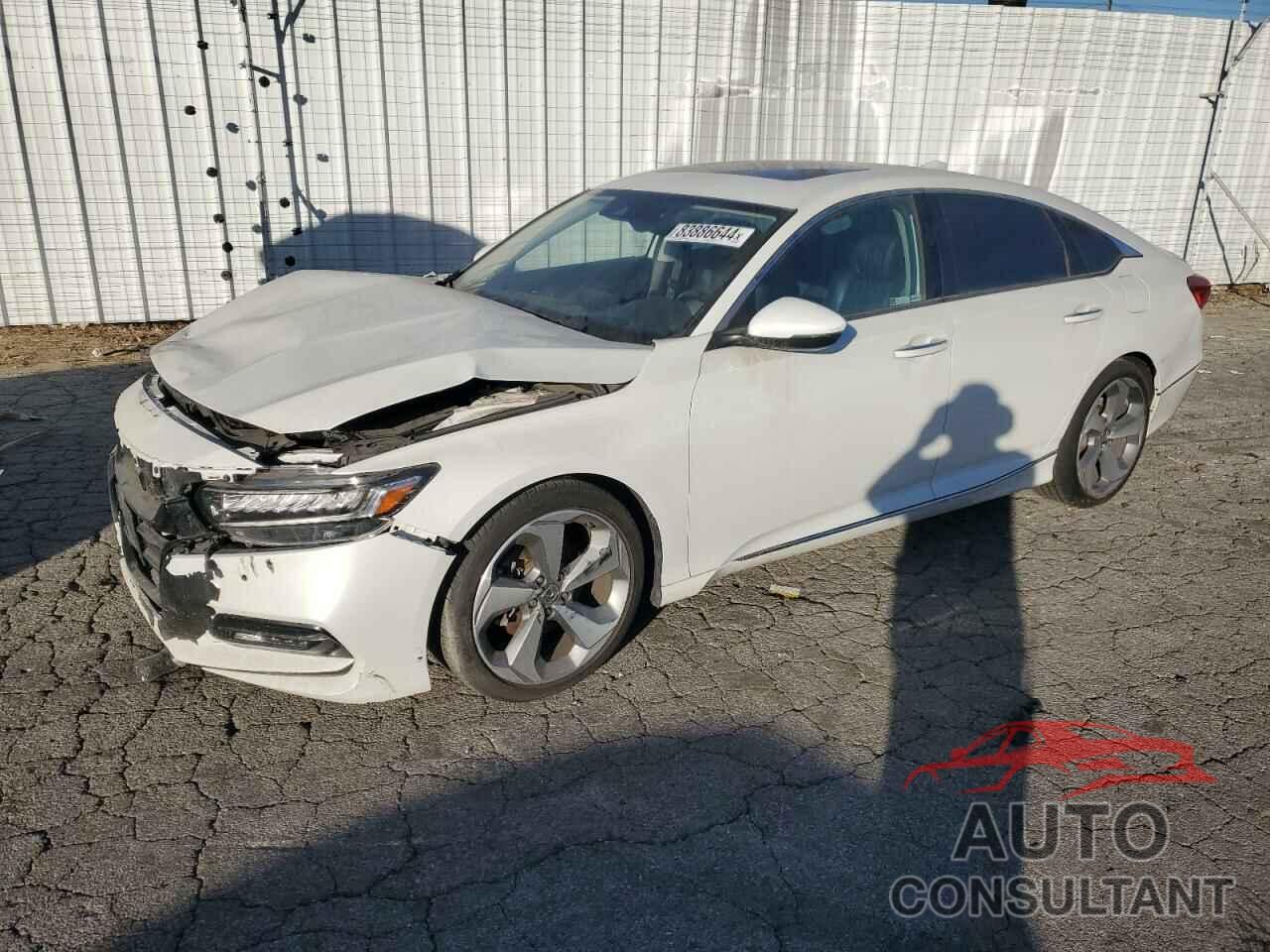 HONDA ACCORD 2018 - 1HGCV1F98JA109572