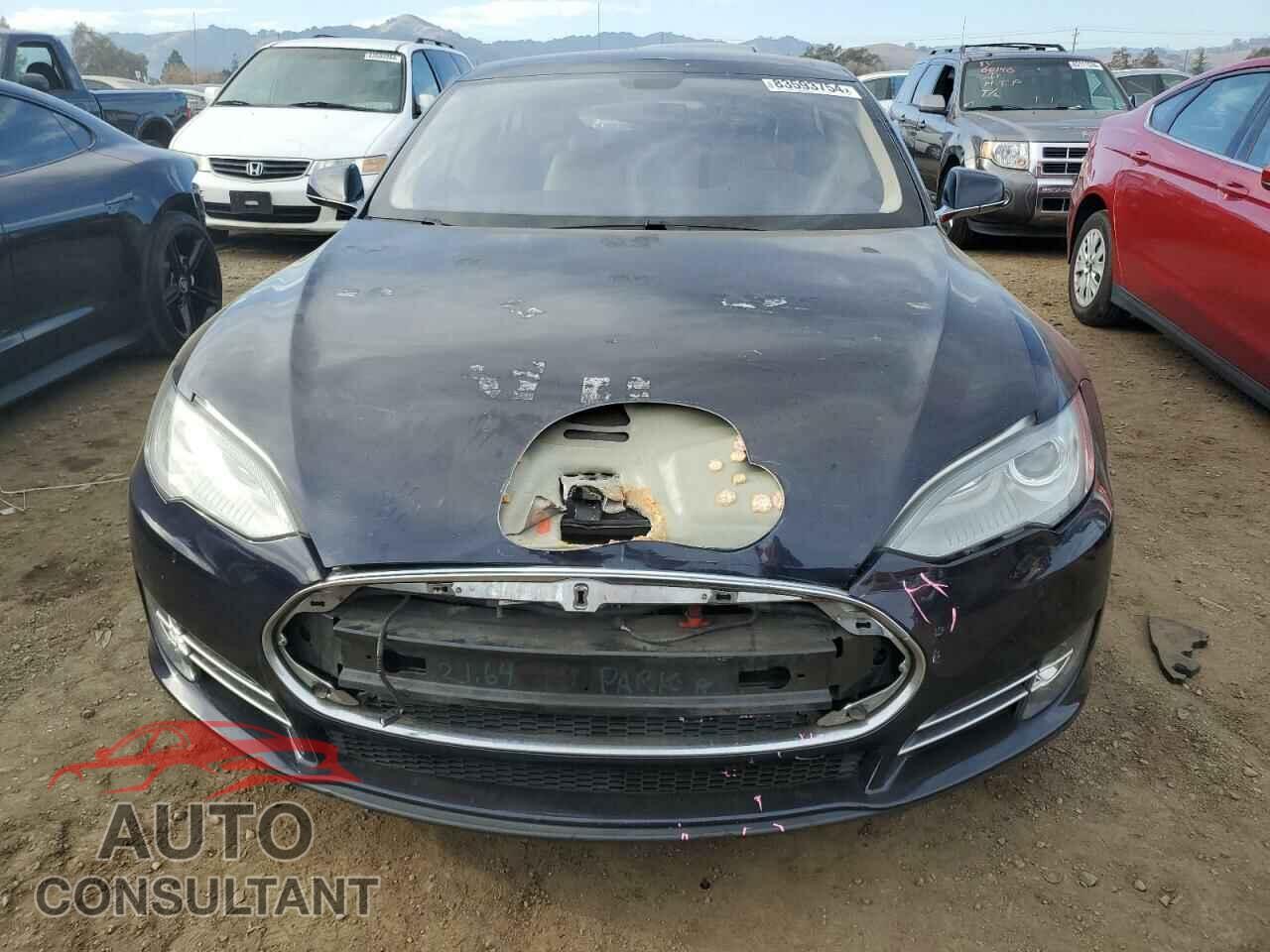 TESLA MODEL S 2014 - 5YJSA1H1XEFP56145