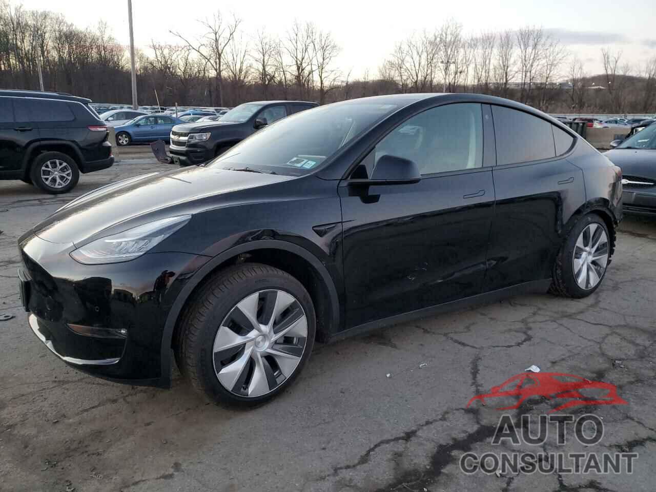 TESLA MODEL Y 2021 - 5YJYGDEE7MF208507