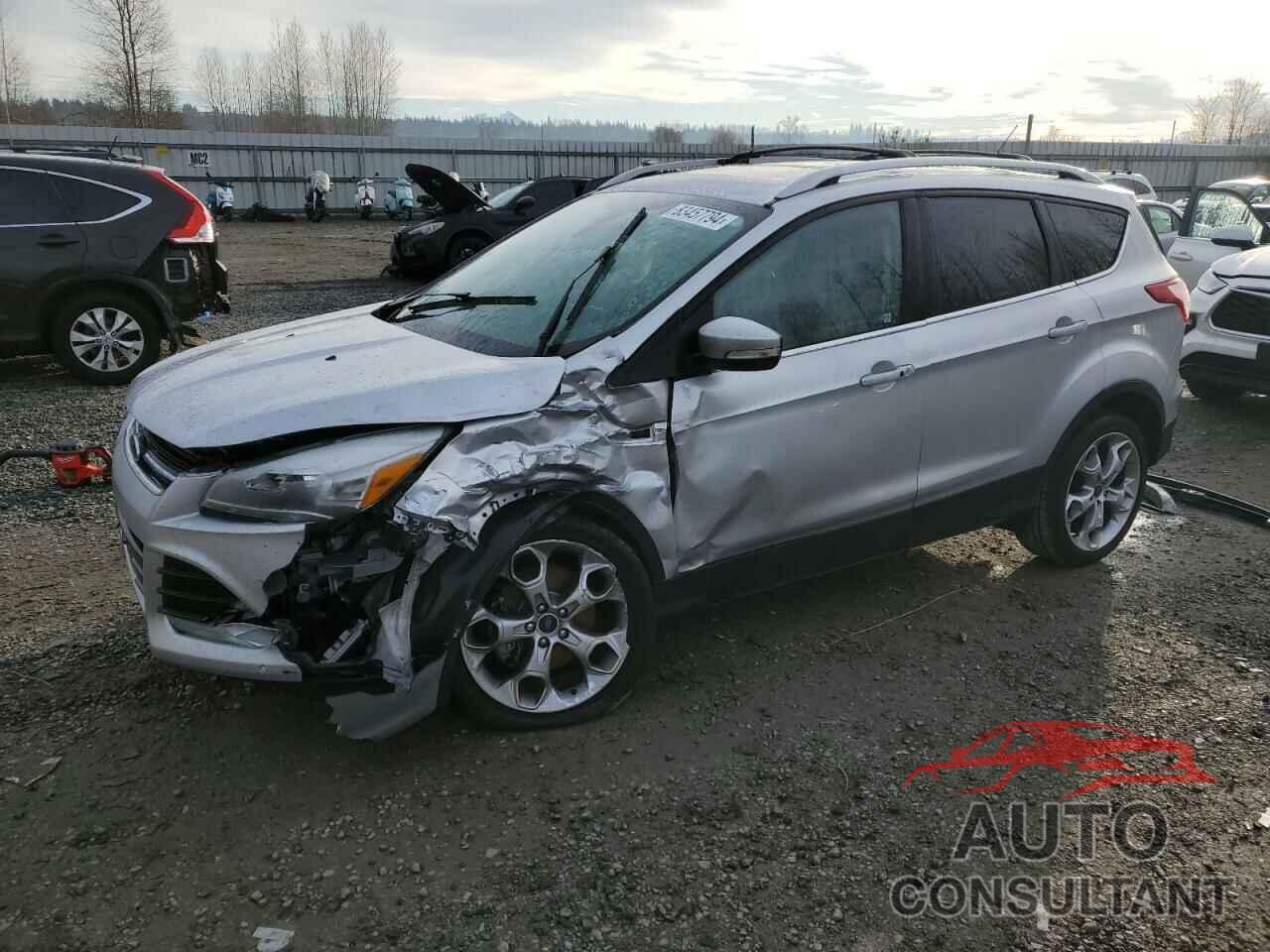 FORD ESCAPE 2015 - 1FMCU9J92FUB31947