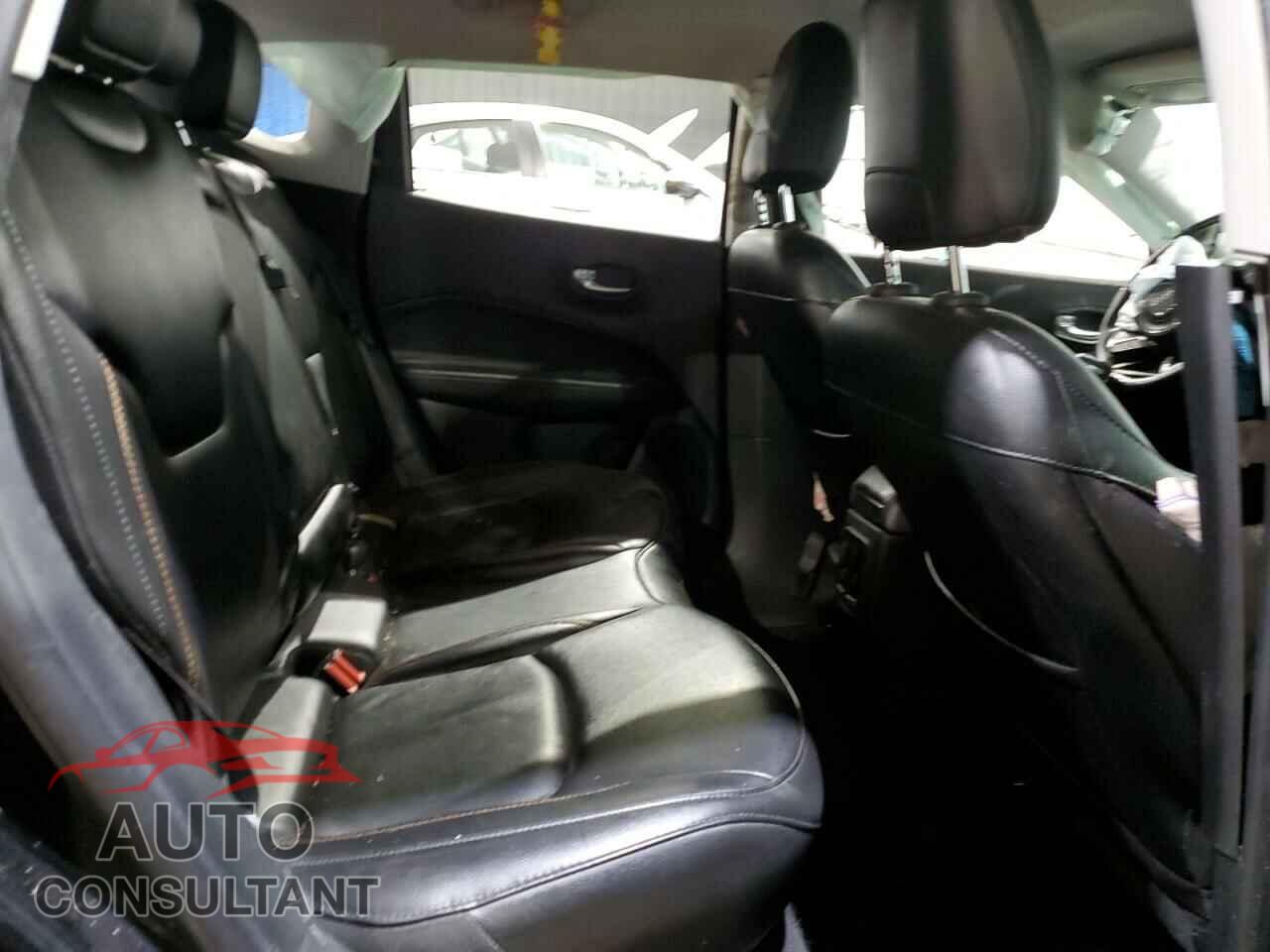 JEEP COMPASS 2020 - 3C4NJCCB2LT211435