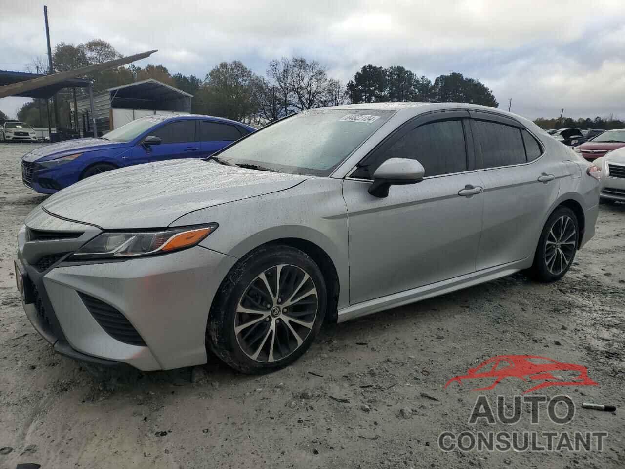 TOYOTA CAMRY 2018 - 4T1B11HKXJU135624