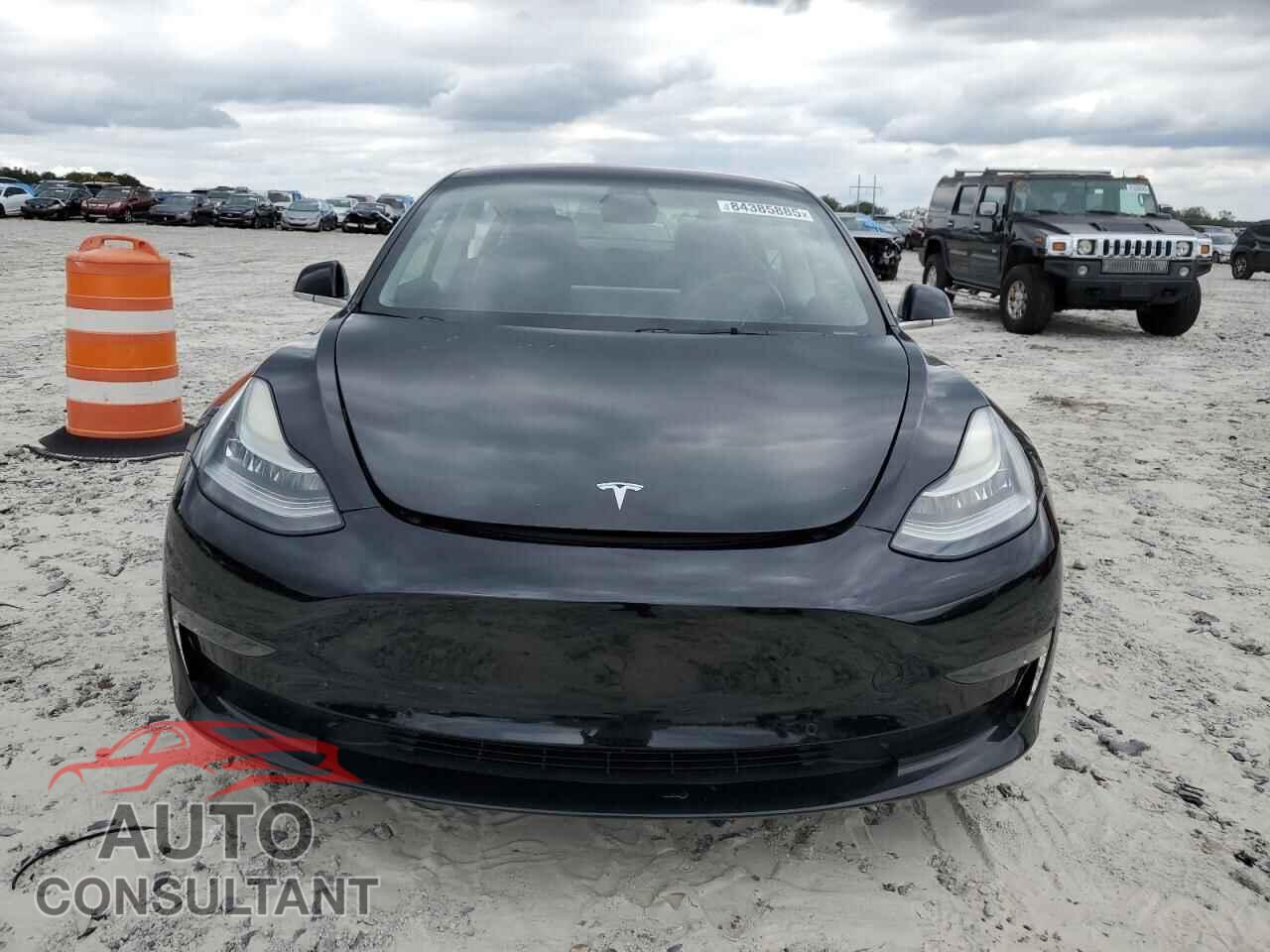 TESLA MODEL 3 2018 - 5YJ3E1EB7JF089647