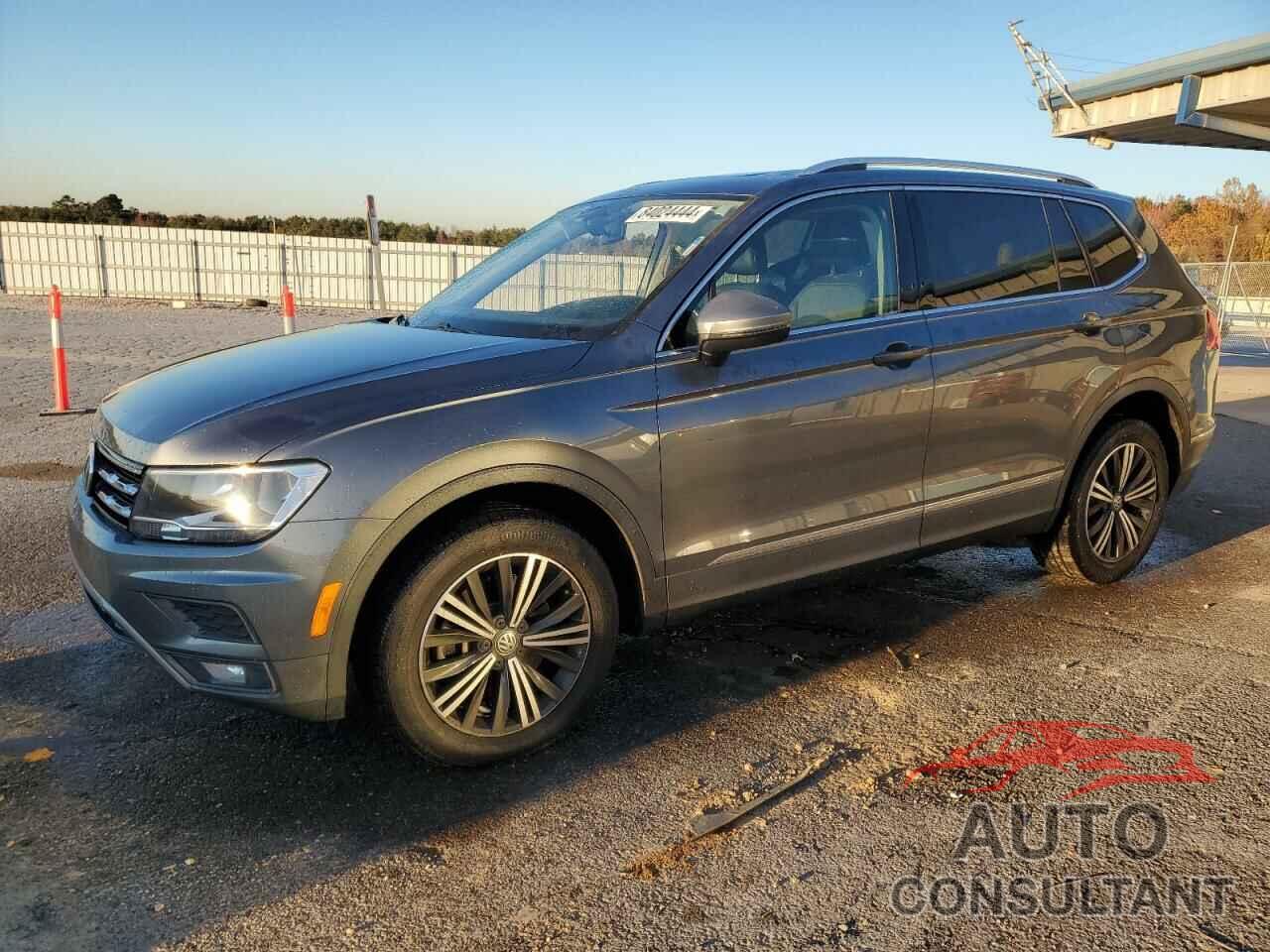 VOLKSWAGEN TIGUAN 2018 - 3VV3B7AXXJM024706