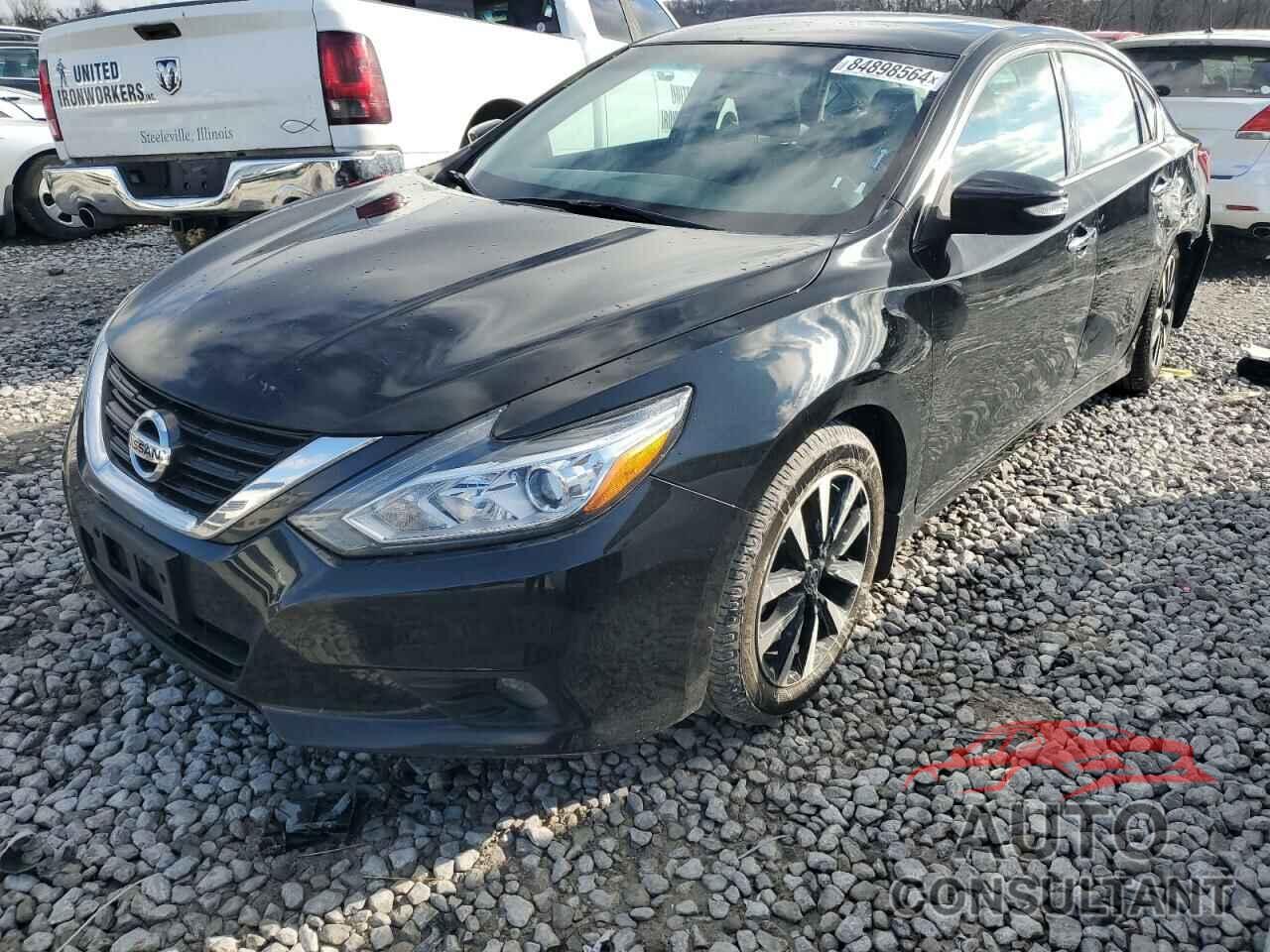 NISSAN ALTIMA 2018 - 1N4AL3AP2JC214051