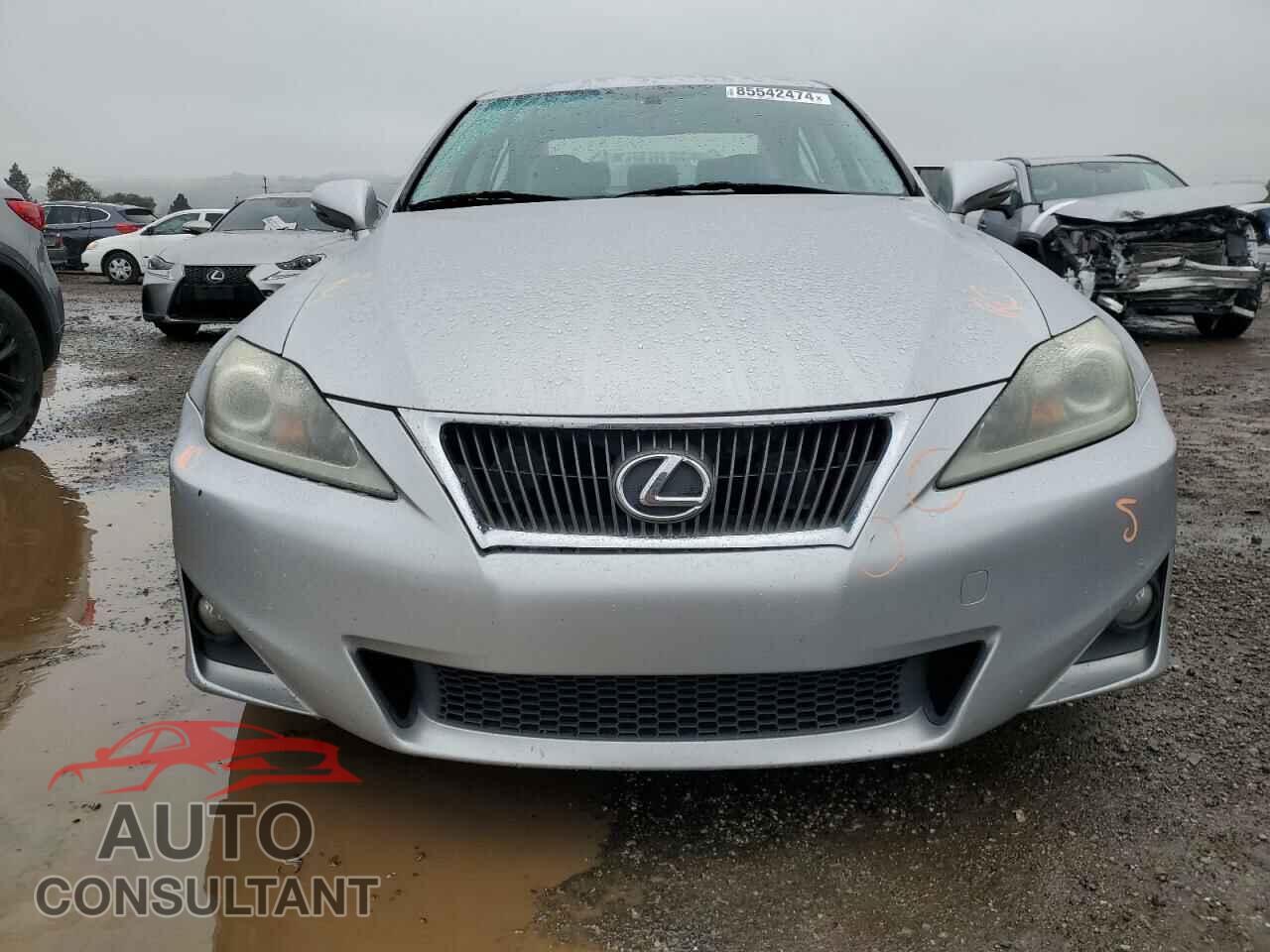 LEXUS IS 2012 - JTHBF5C25C2102208