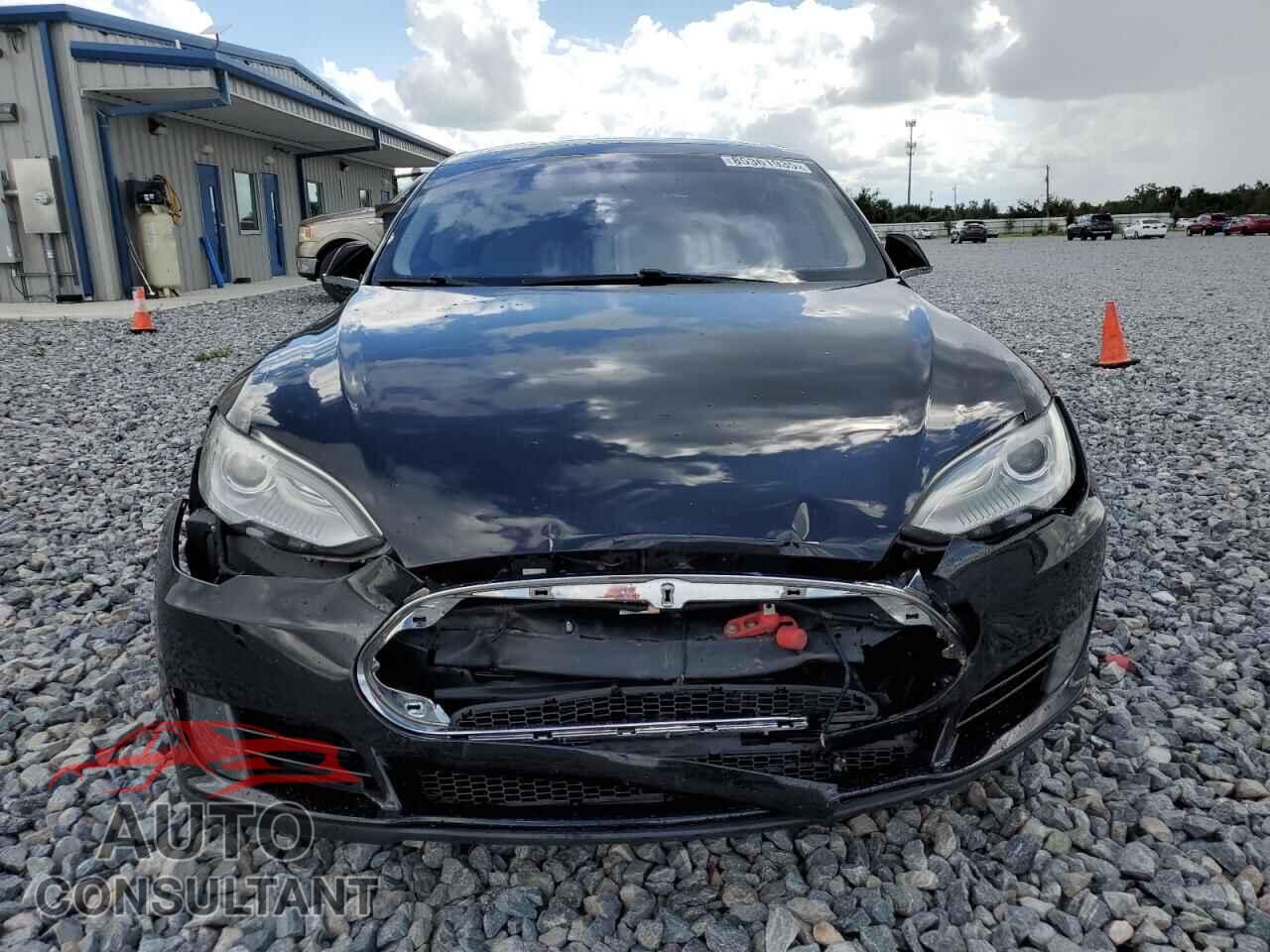 TESLA MODEL S 2015 - 5YJSA1H27FF098634