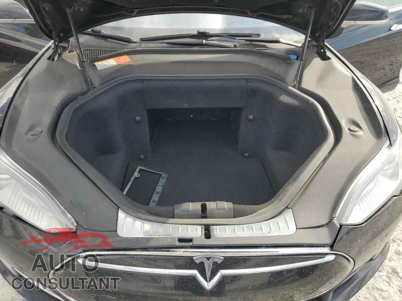 TESLA MODEL S 2013 - 5YJSA1DN0DFP07916