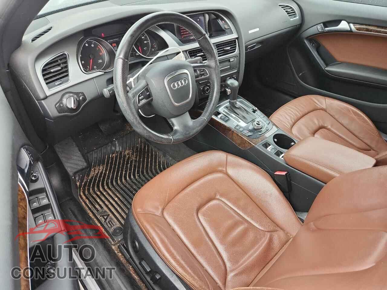 AUDI A5 2011 - WAULFAFH4BN001752