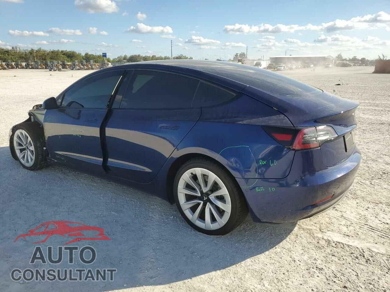 TESLA MODEL 3 2022 - 5YJ3E1EA8NF190855