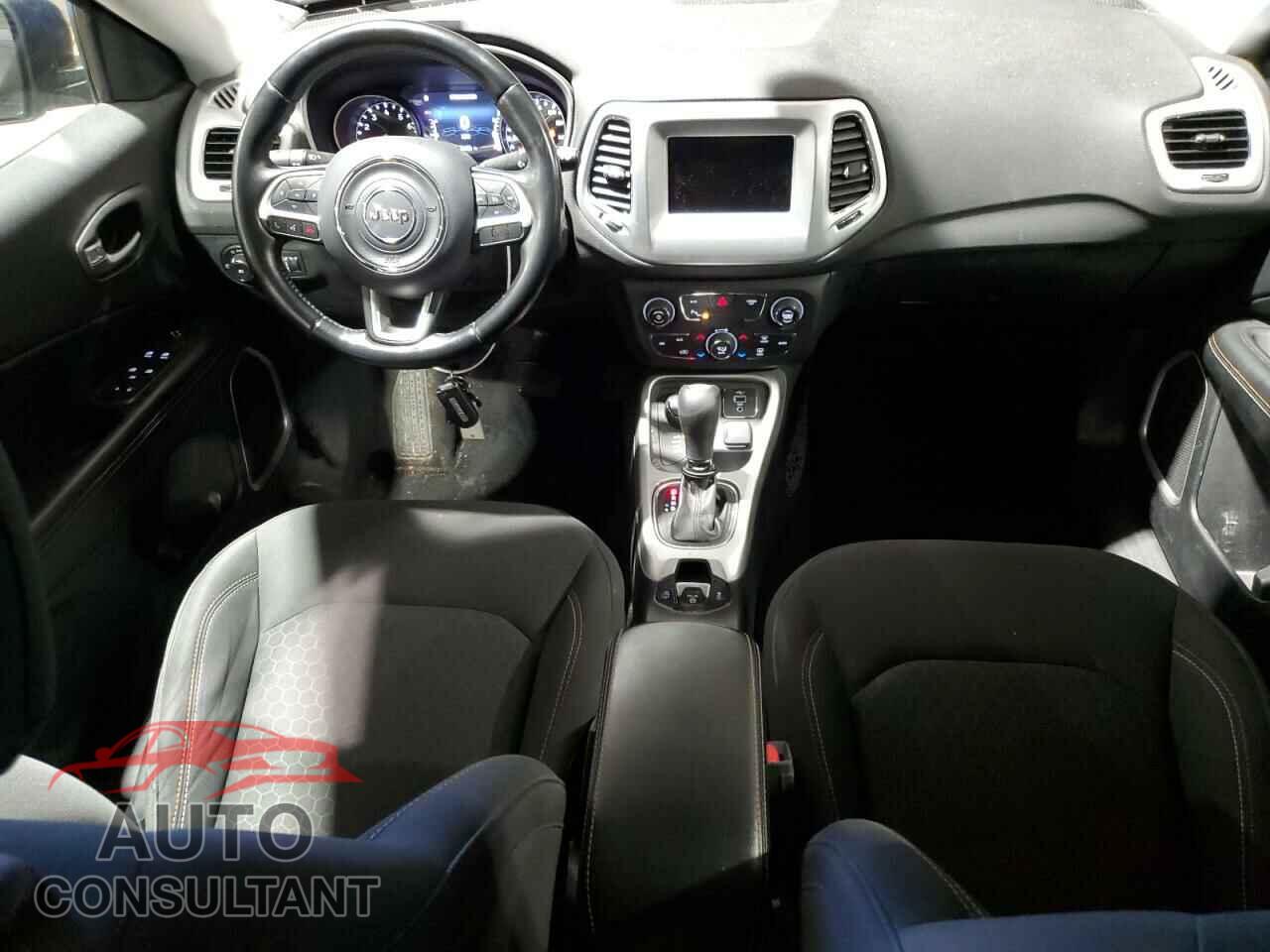 JEEP COMPASS 2019 - 3C4NJDAB7KT679121
