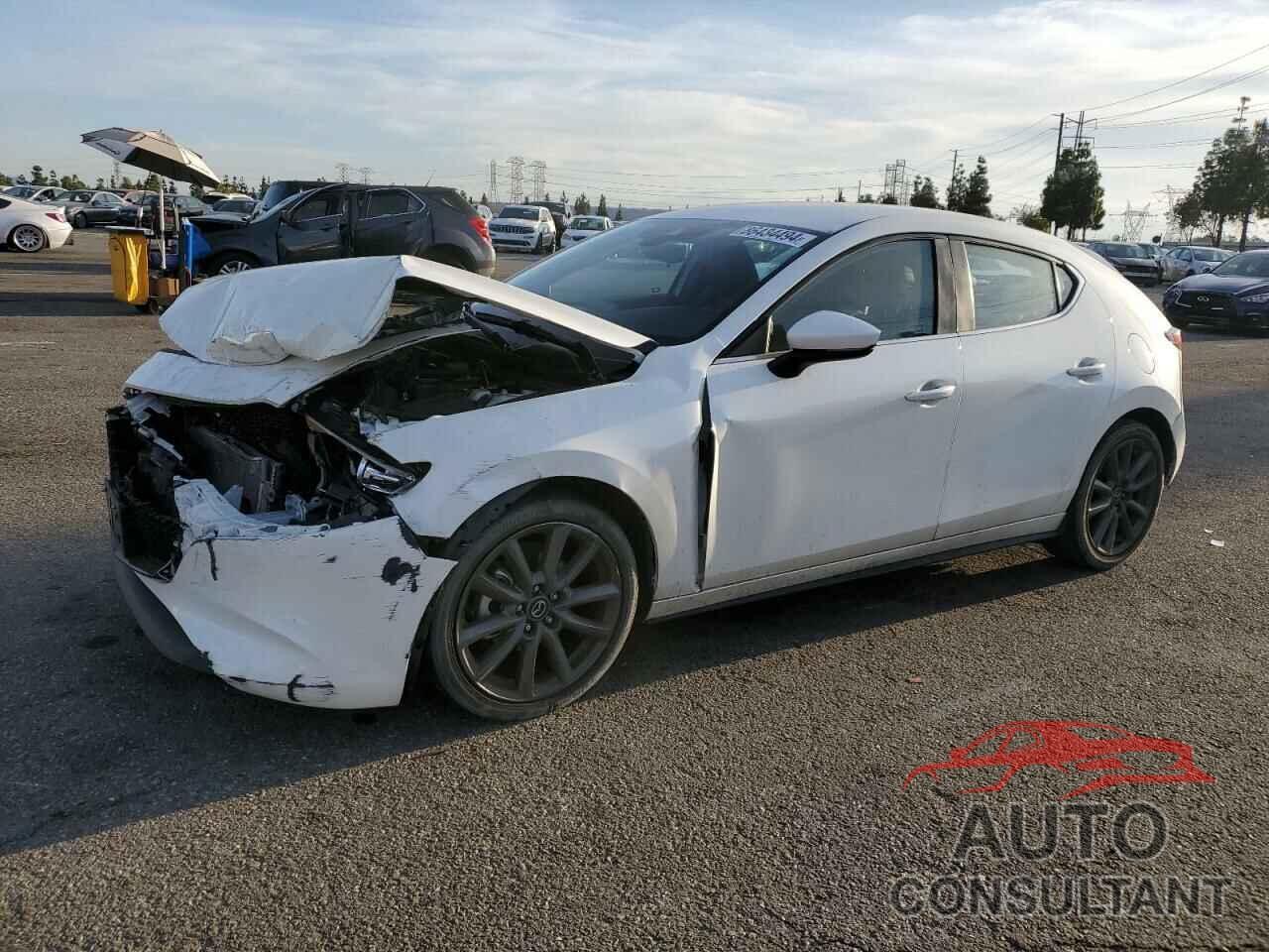 MAZDA 3 2020 - JM1BPAMMXL1175040