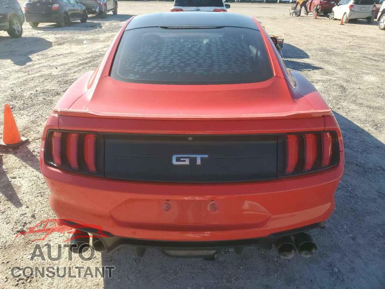 FORD MUSTANG 2018 - 1FA6P8CFXJ5178562