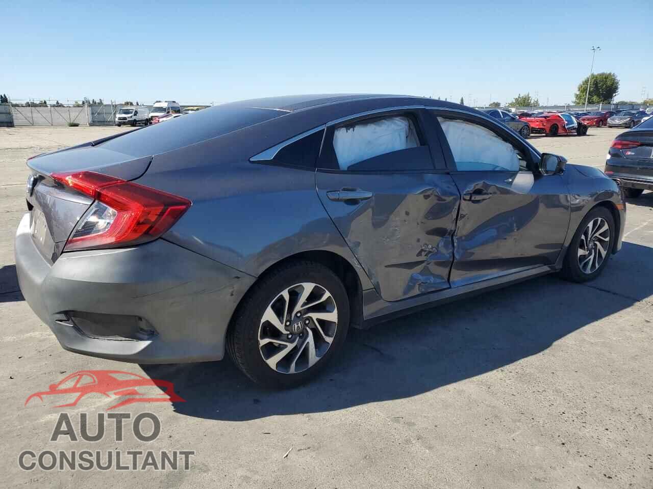 HONDA CIVIC 2016 - 19XFC2F78GE229948