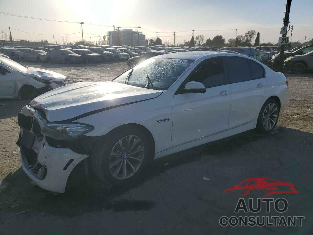 BMW 5 SERIES 2015 - WBA5A5C59FD515701