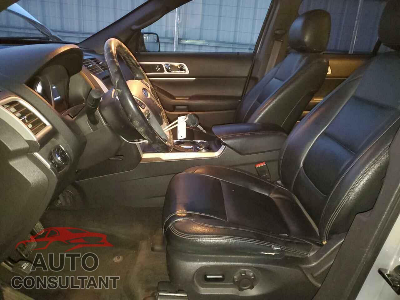 FORD EXPLORER 2013 - 1FM5K8D8XDGA46121