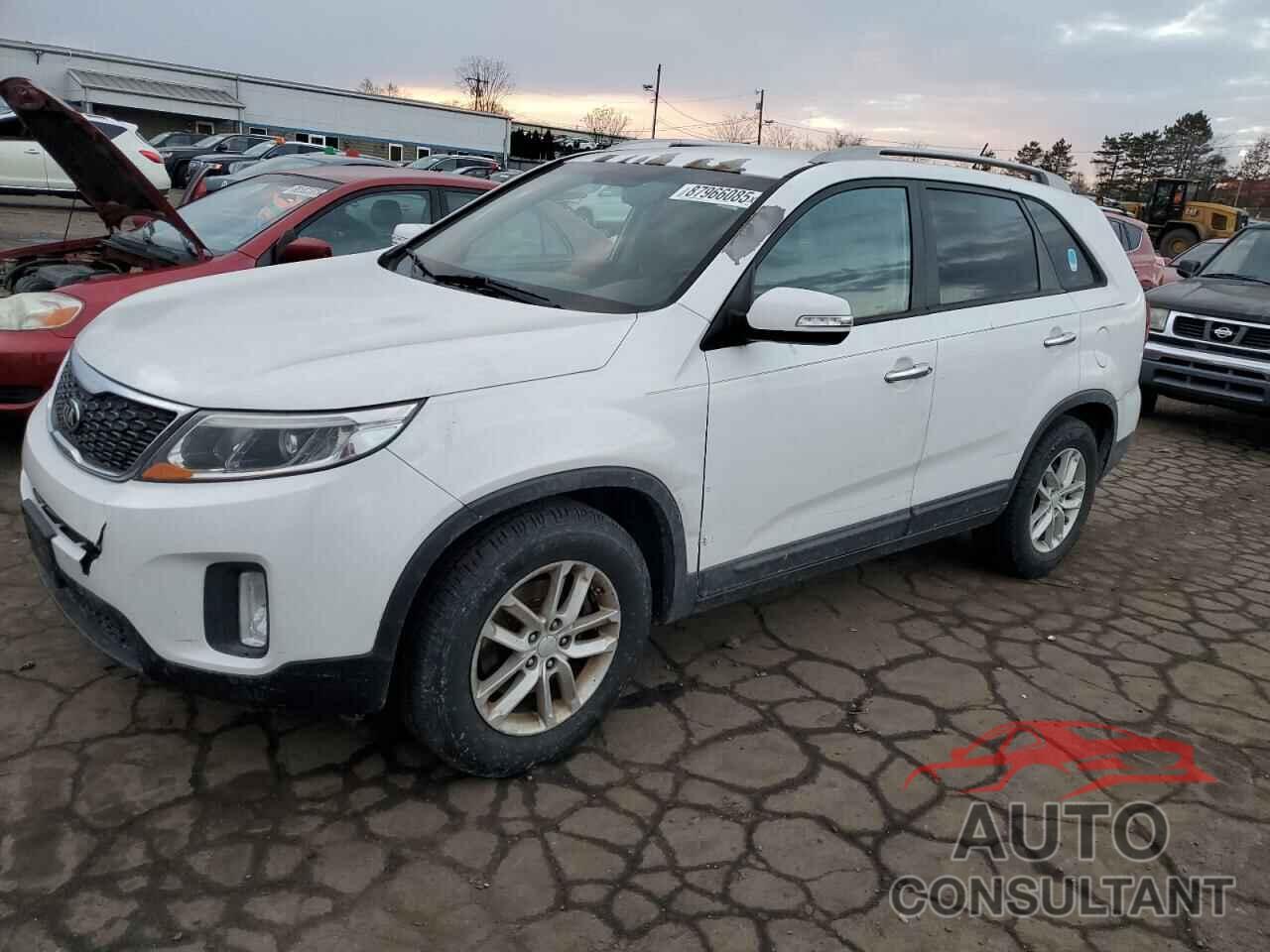 KIA SORENTO 2015 - 5XYKT4A62FG601925