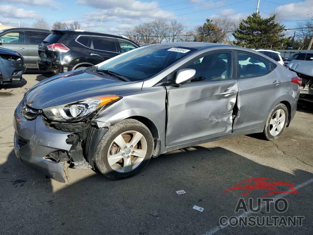 HYUNDAI ELANTRA 2013 - KMHDH4AE9DU986375