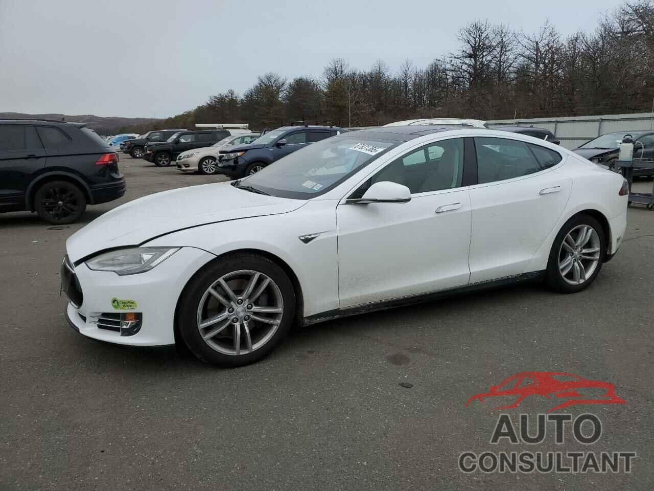 TESLA MODEL S 2013 - 5YJSA1CPXDFP14634