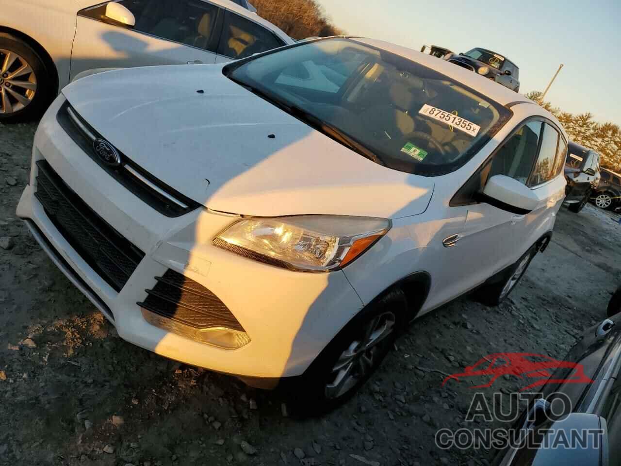 FORD ESCAPE 2013 - 1FMCU0GX0DUC66634