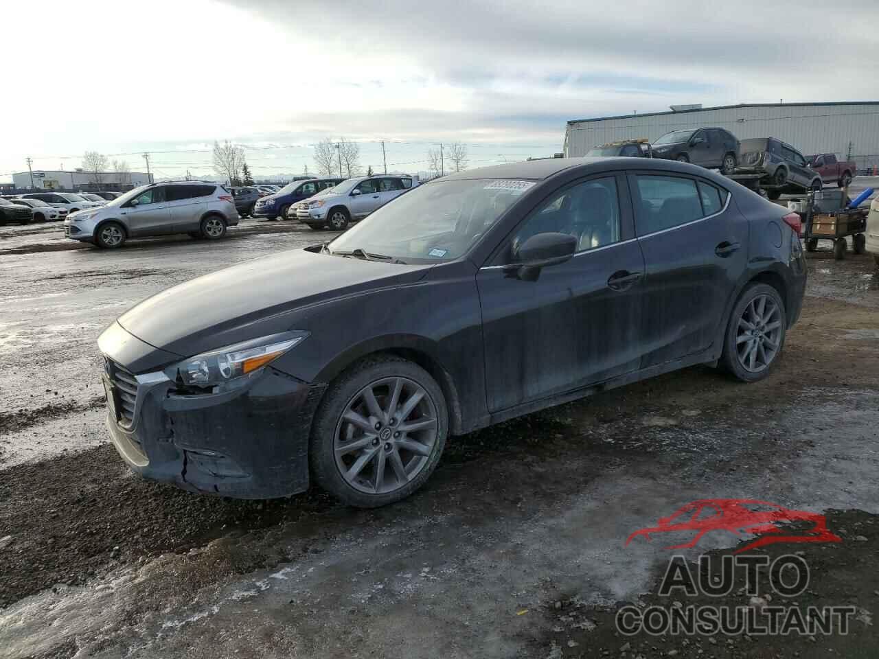 MAZDA 3 2018 - 3MZBN1V33JM203172