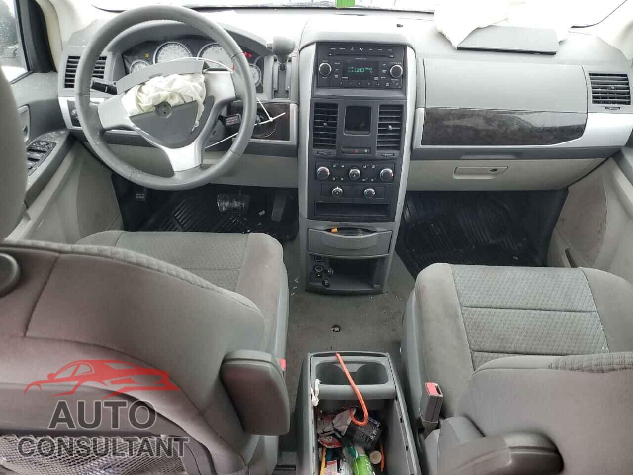 DODGE CARAVAN 2010 - 2D4RN5D16AR107914