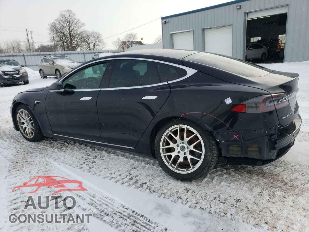 TESLA MODEL S 2017 - 5YJSA1E23HF203838
