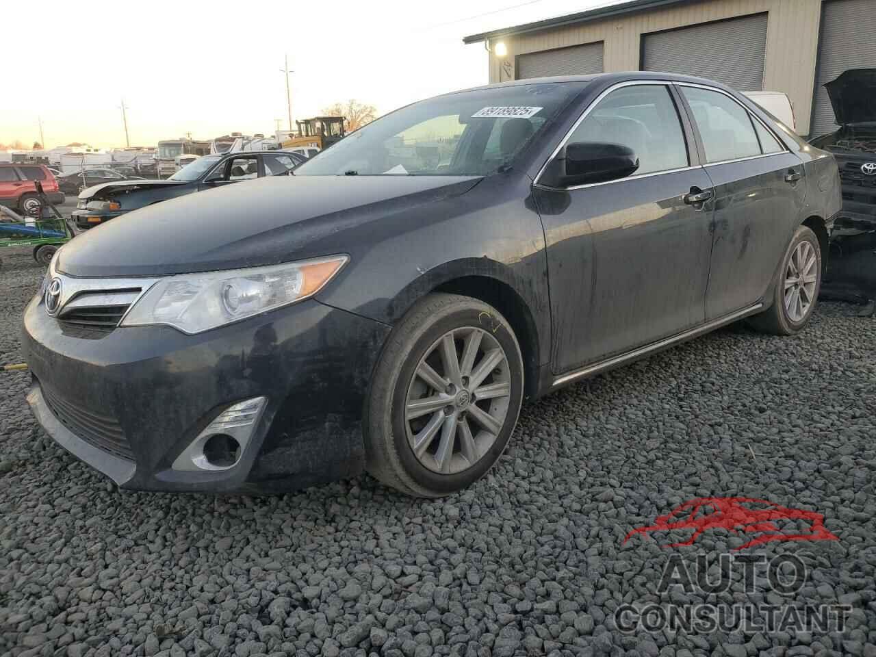 TOYOTA CAMRY 2014 - 4T4BF1FKXER443912