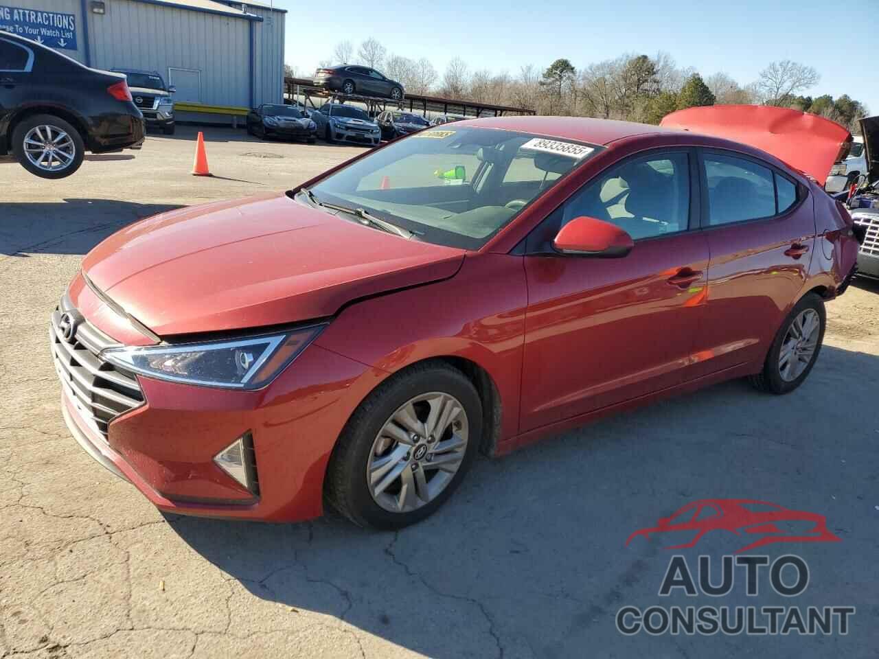 HYUNDAI ELANTRA 2019 - 5NPD84LF4KH412297