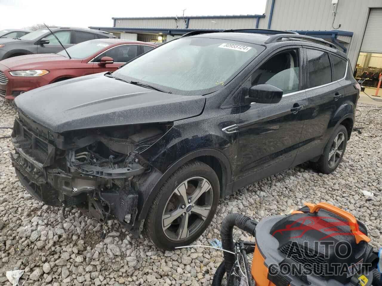 FORD ESCAPE 2017 - 1FMCU9G93HUA13187