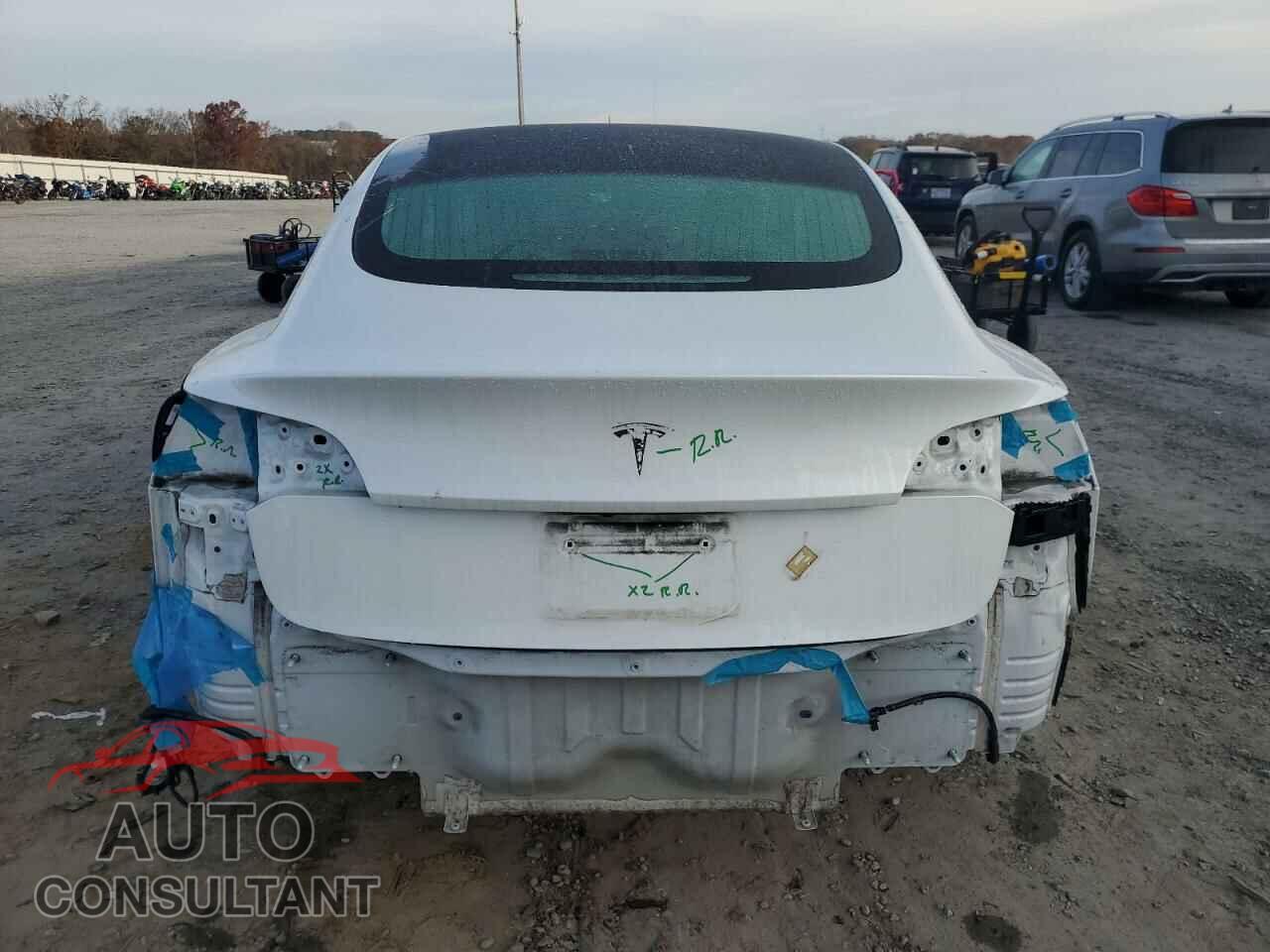 TESLA MODEL 3 2020 - 5YJ3E1EA5LF509903